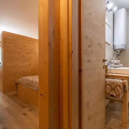 Cima Pape アパート ロッカ・ピエートレ